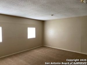 Foto del edificio - 5706 Lake Cove St