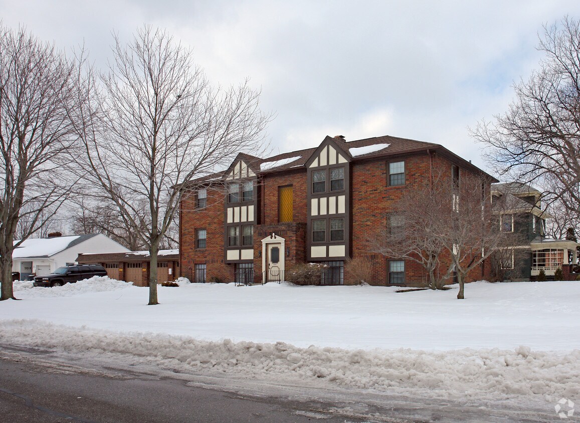 Primary Photo - 806 Hardesty Blvd