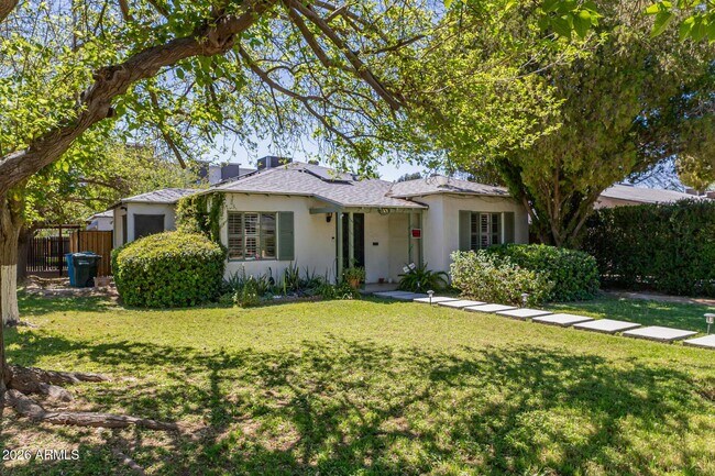 Foto del edificio - 1301 W MacKenzie Dr