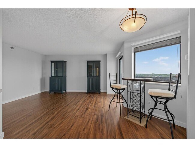 Foto del edificio - 78 10th St E