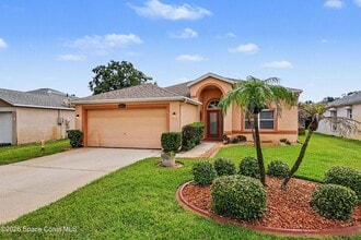 Building Photo - 8056 Bracken Ln