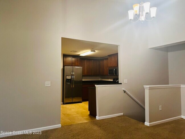 Foto del edificio - 4017 Meander Pl