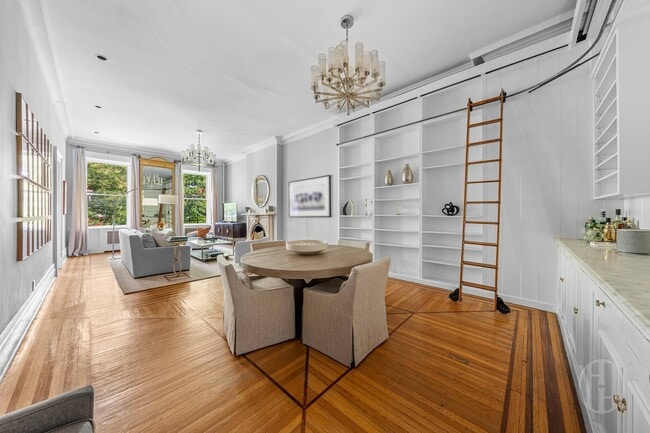 Foto del edificio - 24 E 11th St