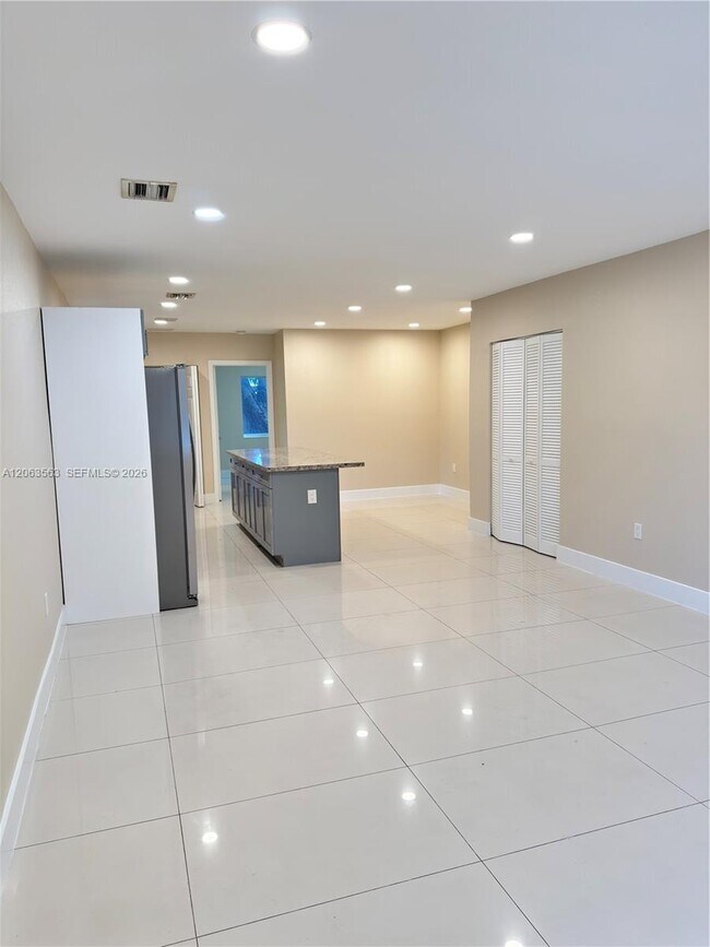 Foto del edificio - 1770 NW 55th St