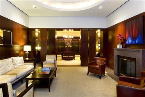 Foto del edificio - 333 Bush St