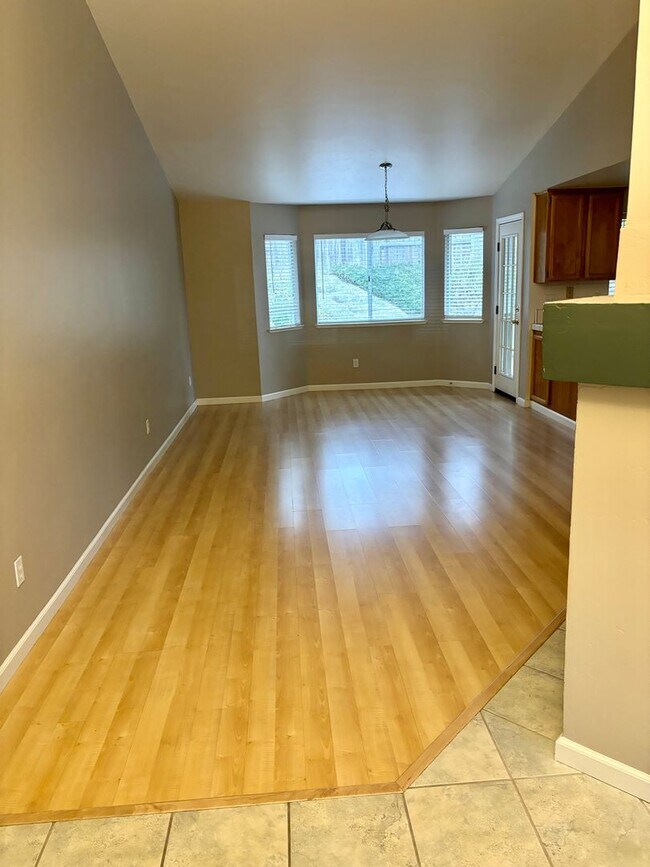 Foto del edificio - Rocklin Adorable 3/2!  MUST SEE!  (Please ...