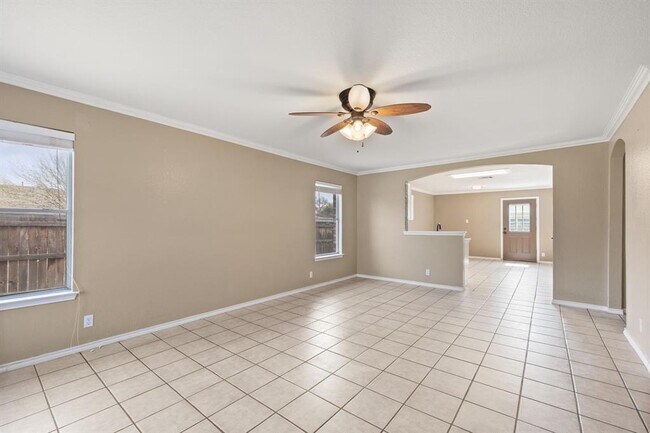 Building Photo - 206 Stanford Dr