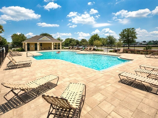 Foto del edificio - 3340 Roundabout Drive