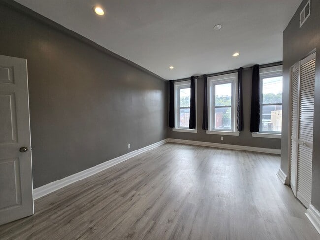 Foto del edificio - mai920