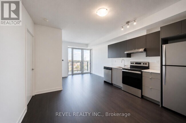 Photo du bâtiment - 3210 Dakota Cmn