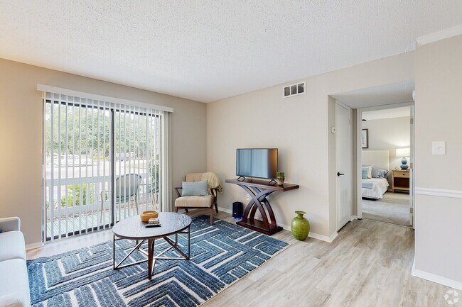 park-west-móvil-al-1bd-1ba-661sf (1) - Park West Apartments