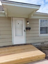 Building Photo - 4416-4418 E Central Ave