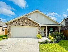 Building Photo - 27015 Breakaway Ln