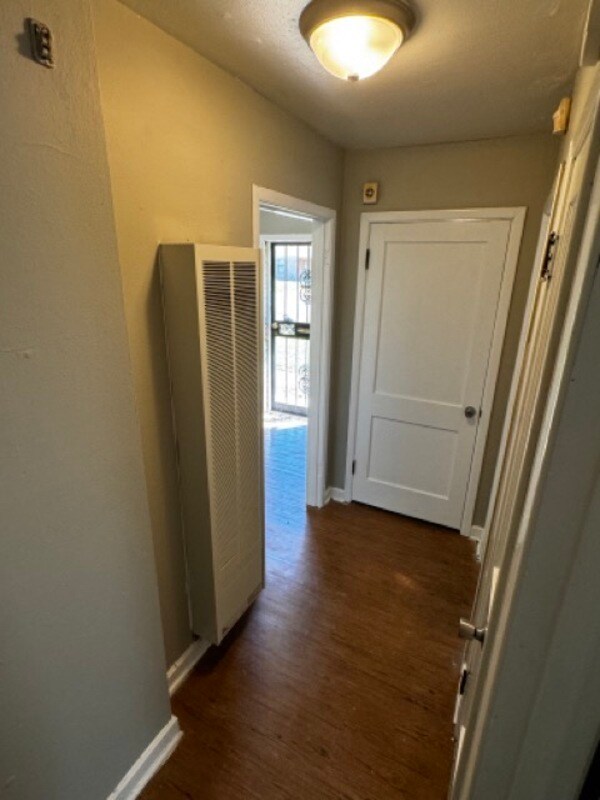 Foto del edificio - 2311 Imogene St