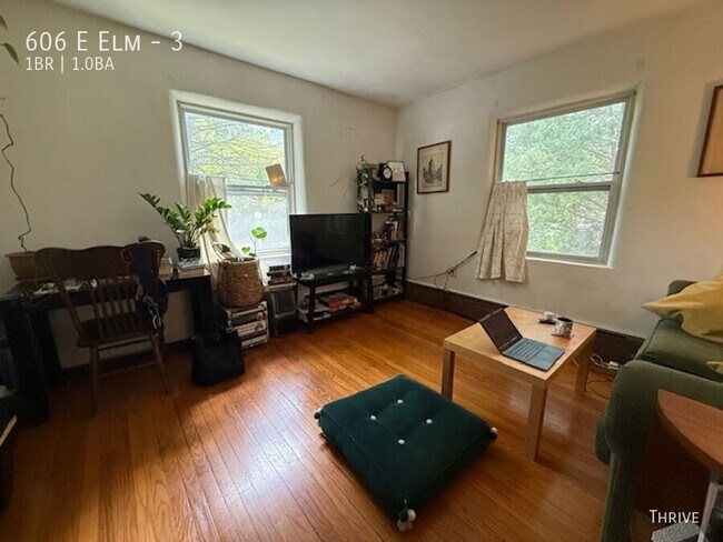 Building Photo - 606 E Elm St