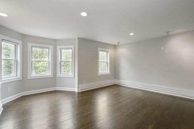 Foto del edificio - 16 Follen St