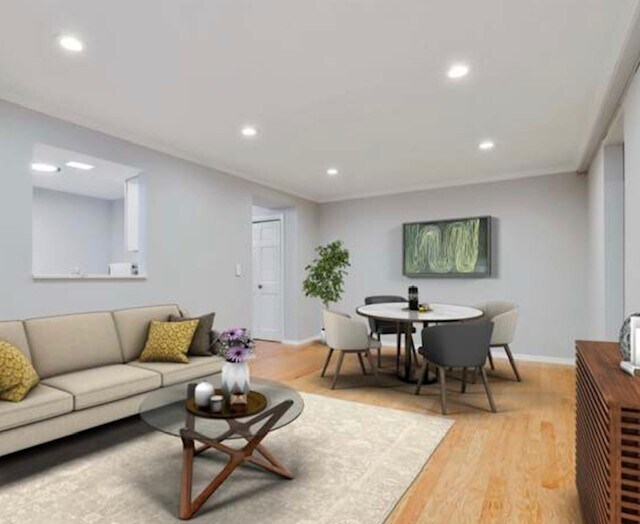 living room / dining room - 2336 N Commonwealth Ave