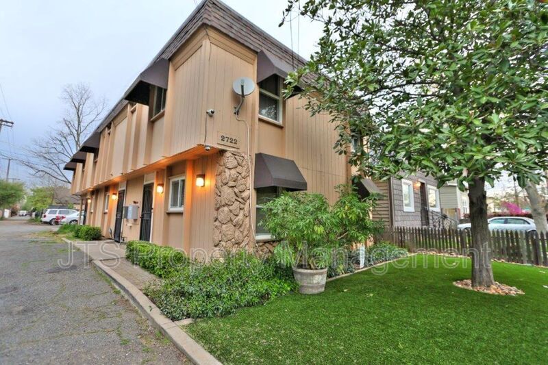 2722 26th St Unit 3, Sacramento, CA 95818 Condo for Rent in