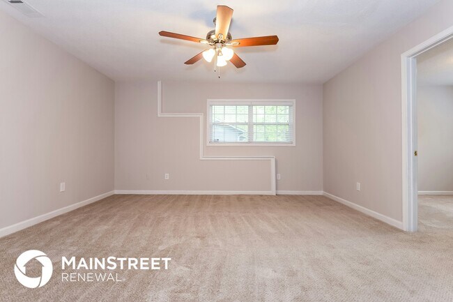 Foto del edificio - 5515 Hall Cir