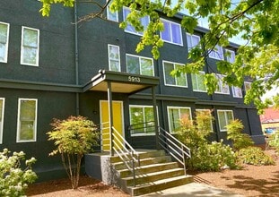 Building Photo - Kenny Apartments