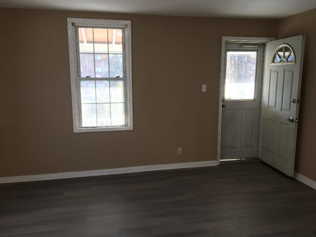 Photo - 607 Poquessing Ave House