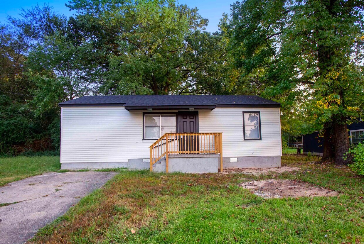 Primary Photo - 7621 W 44th St