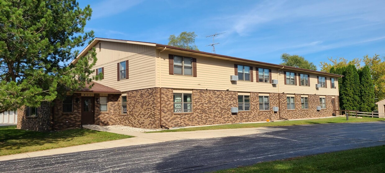 street view - 801 S Lincoln Dr