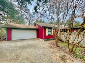 Building Photo - 1315 Delmar St