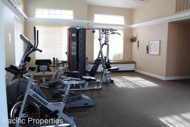 Building Photo - 2 br, 2.5 bath House - 405 Feldspar Ln