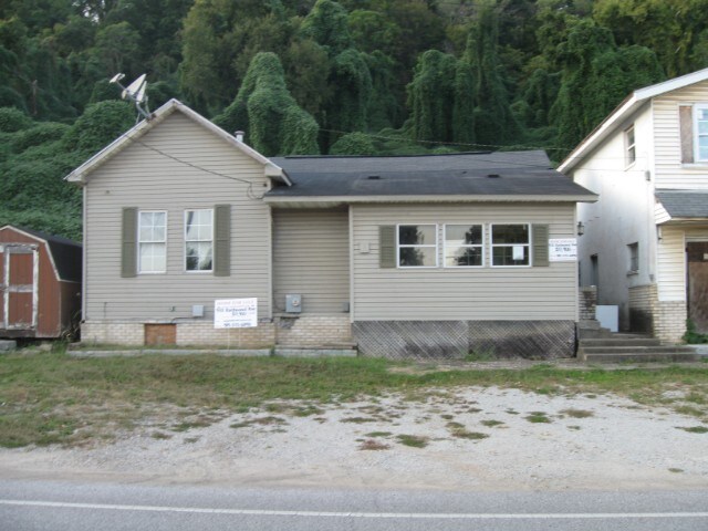 Primary Photo - 532 Rockwood Ave
