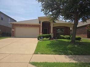 Building Photo - 13045 Sierra View Dr