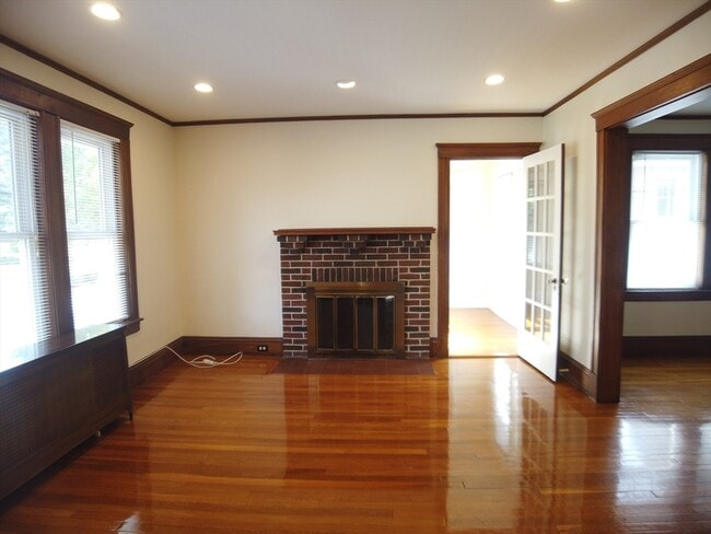 Building Photo - 64 Palfrey Rd