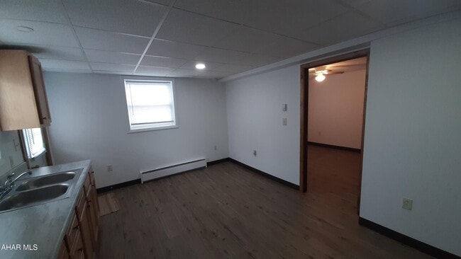 Foto del edificio - 500 Gallitzin Rd