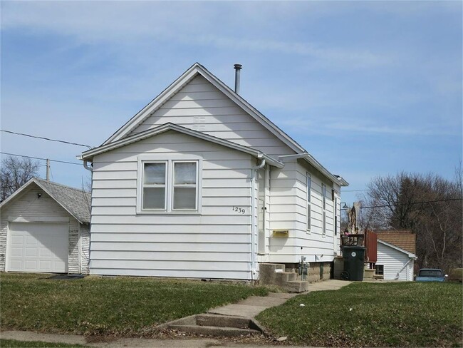 Building Photo - 1239 Englewood Ave