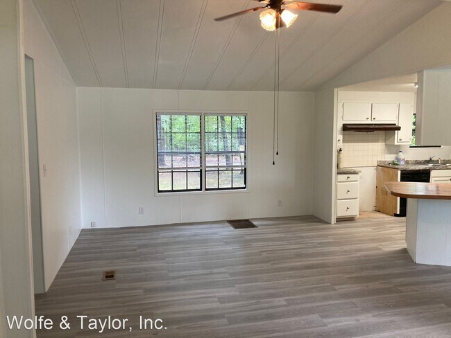 Foto del edificio - 3 br, 2 bath House - 1749 N Lake Drive