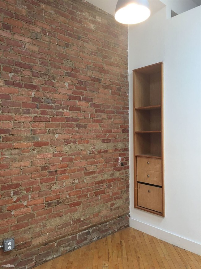 Building Photo - 2 br, 2 bath  - 2140 Michigan Ave