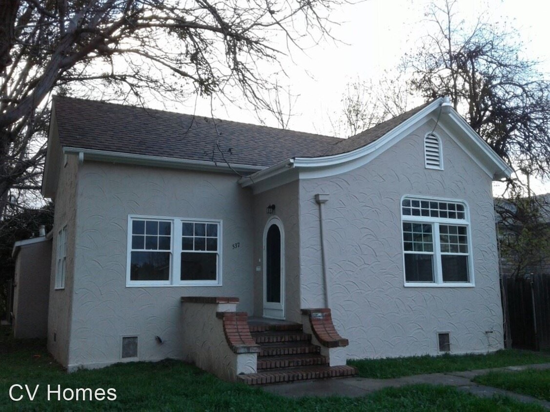 Primary Photo - 2 br, 2 bath House - 537 Yolo St.