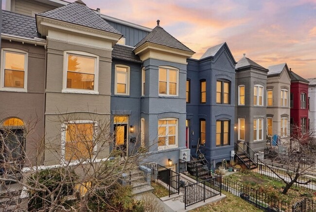 Building Photo - 3620 13th St NW