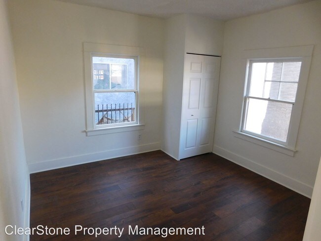 Foto del edificio - 2104-2108 Park Grove Ave