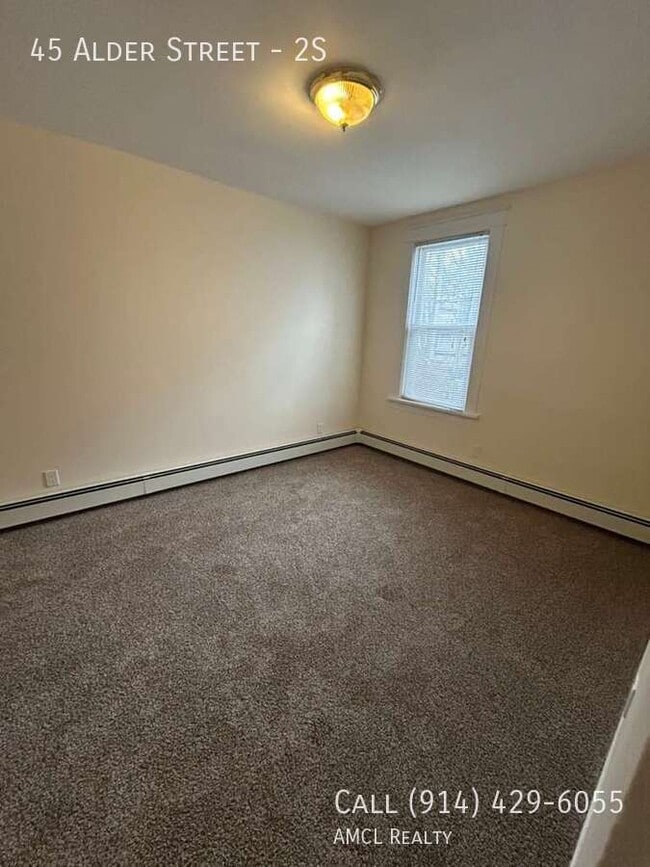 Building Photo - 45 Alder St