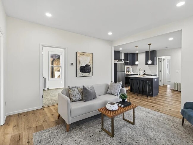 Foto del edificio - 1730 5th St NE