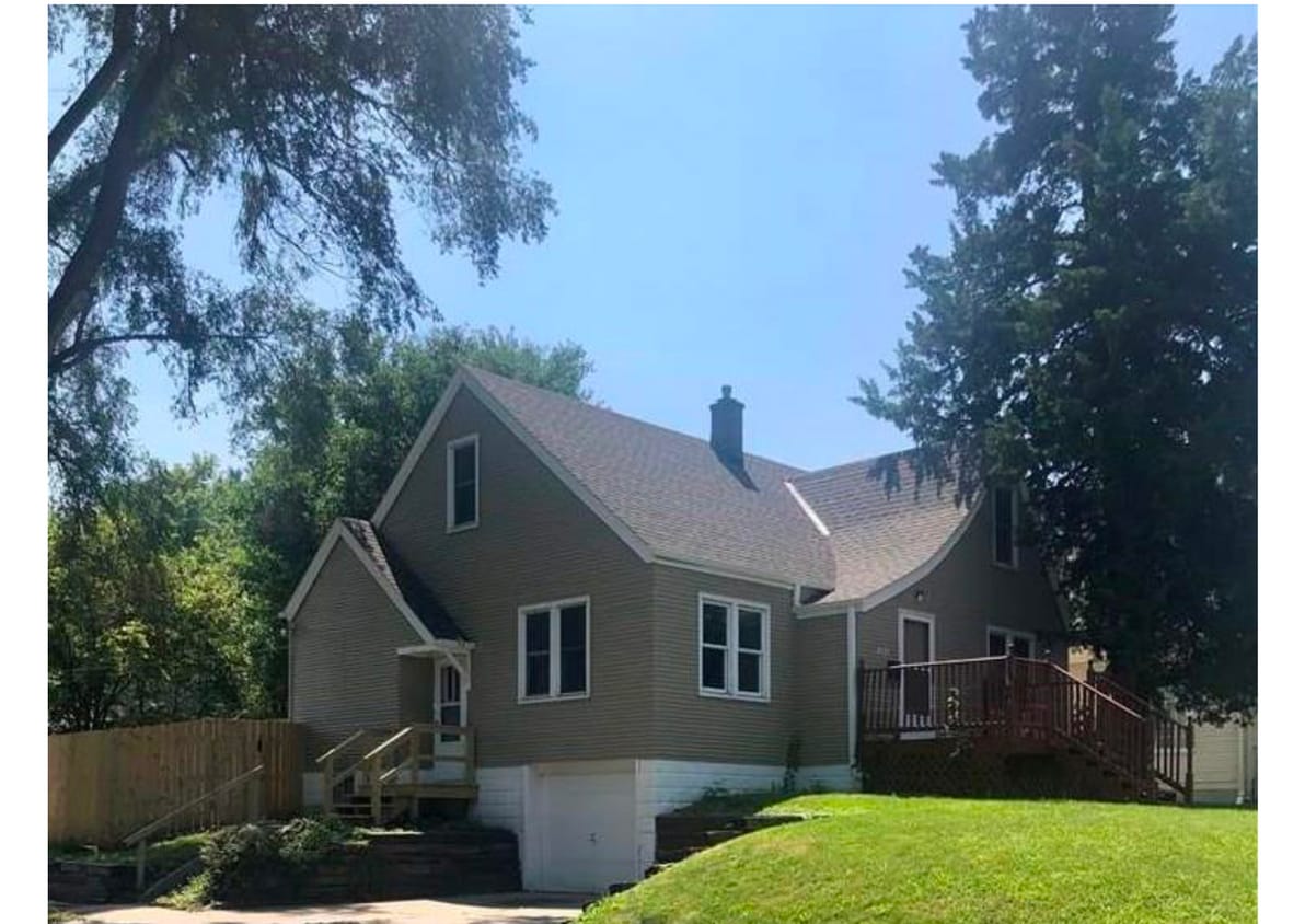 Spacious Four Bedroom Home! - Spacious Four Bedroom Home!