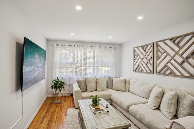 Foto del edificio - 31 Hildreth Pl