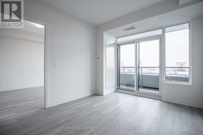 Photo du bâtiment - 212 King William St