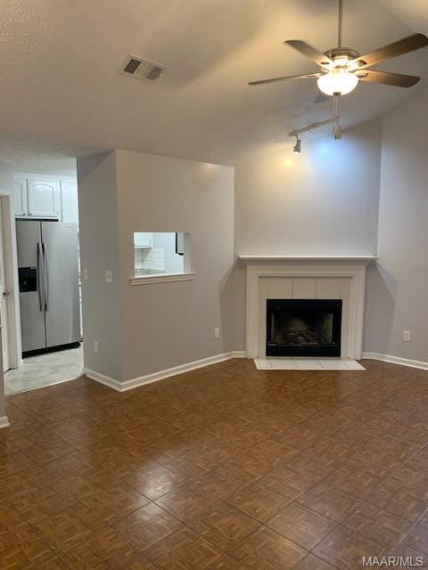 Foto del edificio - 6600 Chaprice Ln