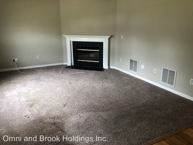 Foto del edificio - 3 br, 2 bath House - 115 Oneida Lake Dr