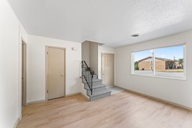 Foto del edificio - West Knoxville 37919 - Charming, Newly Upd...