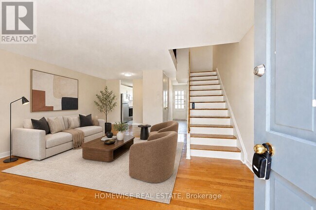 Building Photo - 1400 Winding Trail
