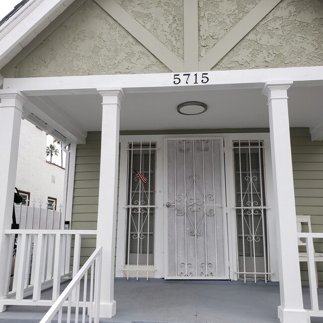 Building Photo - 5715 S Rimpau Blvd
