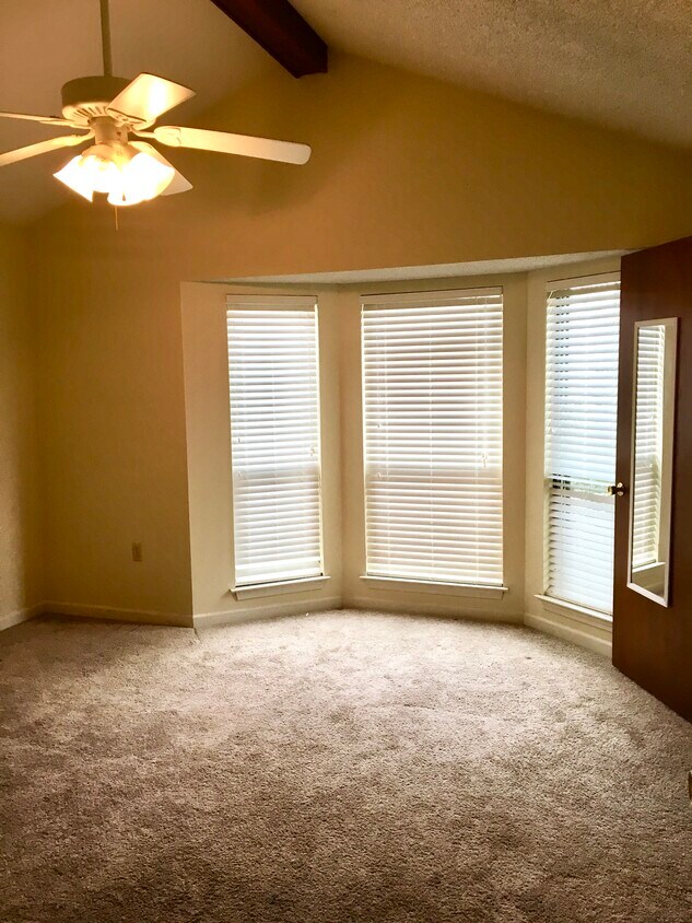 1825 S Brightside View Dr, Baton Rouge, LA 70820 Townhome Rentals in